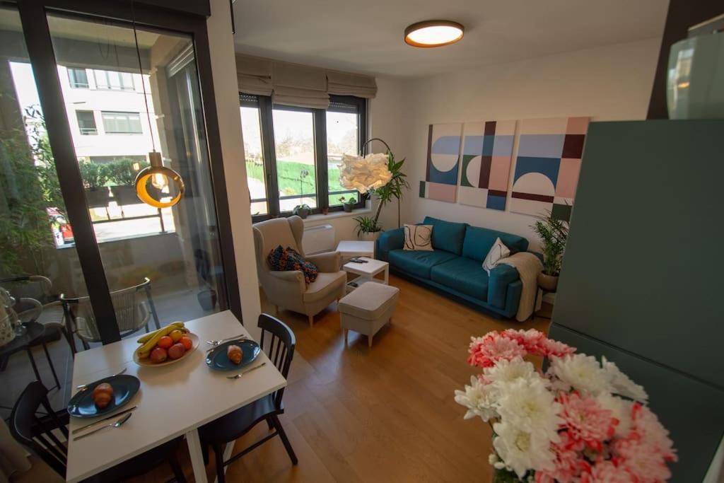 Gardos Bauhaus Apartment Belgrade Luaran gambar